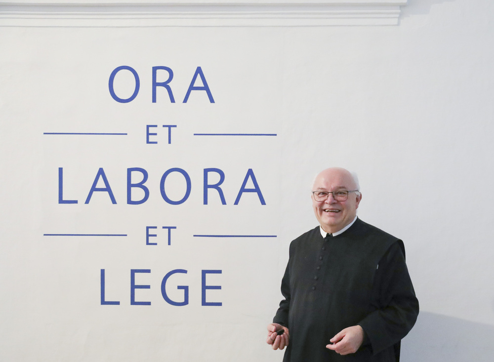 ora et labora et lege - Leitgedanke der Benediktiner