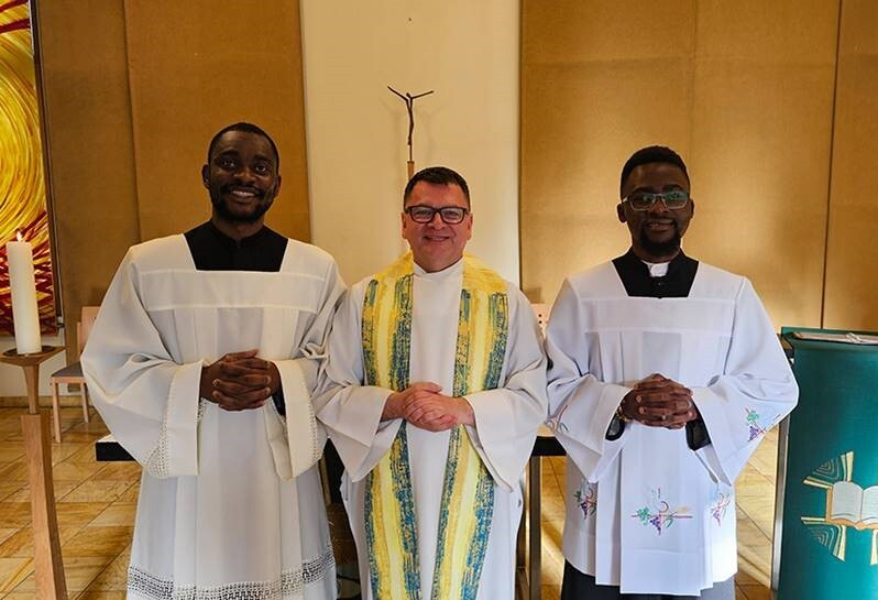 Fortunato Owono Tomo Mikue und Léopold Wilfried Effa Ndong erneuerten am 16. Juni 2024 ihre Profess.