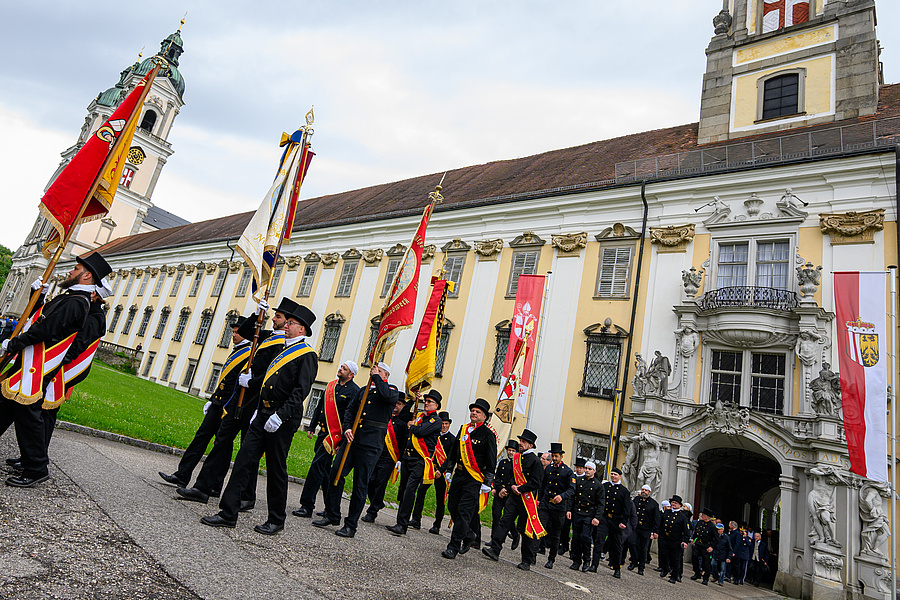 Bei der Festmesse waren auch die Vertretungen der Einsatzorganisationen sowie eine große Abordnung der österreichischen Rauchfangkehrer-Innungen anwesend. / Team Fotokerschi/Werner Kerschbaummayr Bei der Festmesse waren auch die Vertretungen der Einsatzorganisationen sowie eine große Abordnung der österreichischen Rauchfangkehrer-Innungen anwesend.
