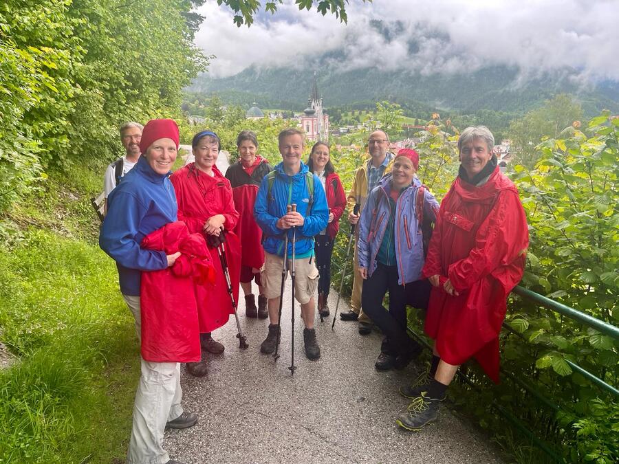 Sr. Ruth Pucher, Anton Süss, Gerlinde Müller, Sr. Christine Rod, Peter Kojat, Verena Radinger, Clemens Paulovics, Martha Mikulka und Josef Prikoszovits (v.l.) machten sich auf den Weg nach Mariazell.