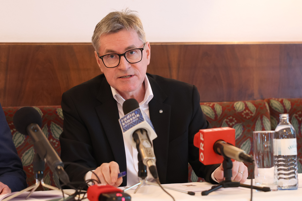 © Katharina Schiffl / © Katharina Schiffl, Katharina Schiffl Peter Ausweger, Gesamtleiter der Barmherzigen Brüder Österreich