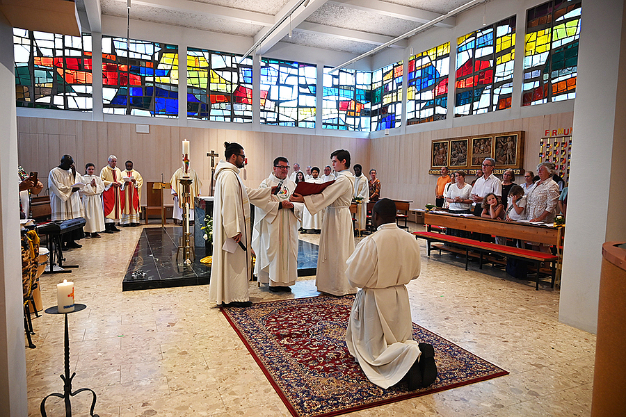 Dem Gottesdienst in der Pfarre Stadlau Herz Jesu stand Provinzial P. Siegfried Kettner vor.