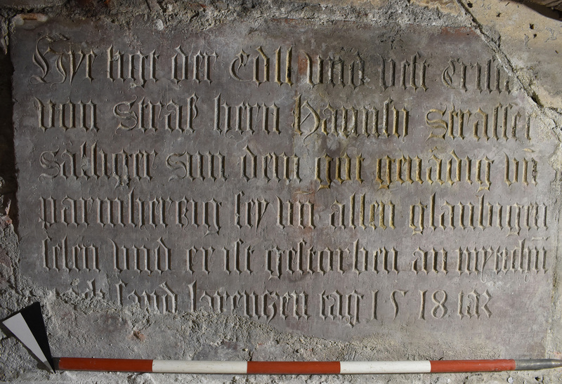 Epitaph des Christian Strasser, gest. 1518, im nördlichen Seitenschiff / Foto: Mag. Ulli Hampel