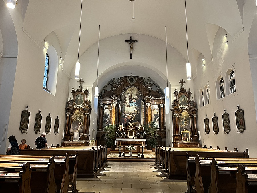 In Wien gibt es 2025 unter anderem in der Kapuzinerkirche besondere geistliche Angebote.