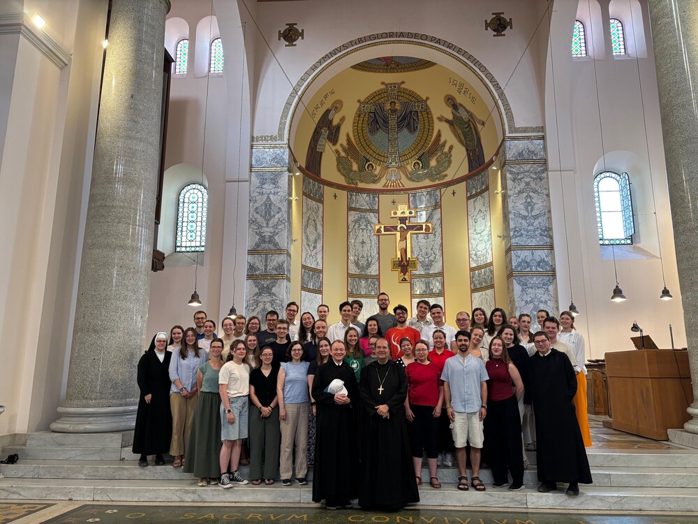 Gruppenfoto in Sant'Anselmo / Stift Kremsmünster, Treffpunkt Benedikt Gruppenfoto in Sant'Anselmo