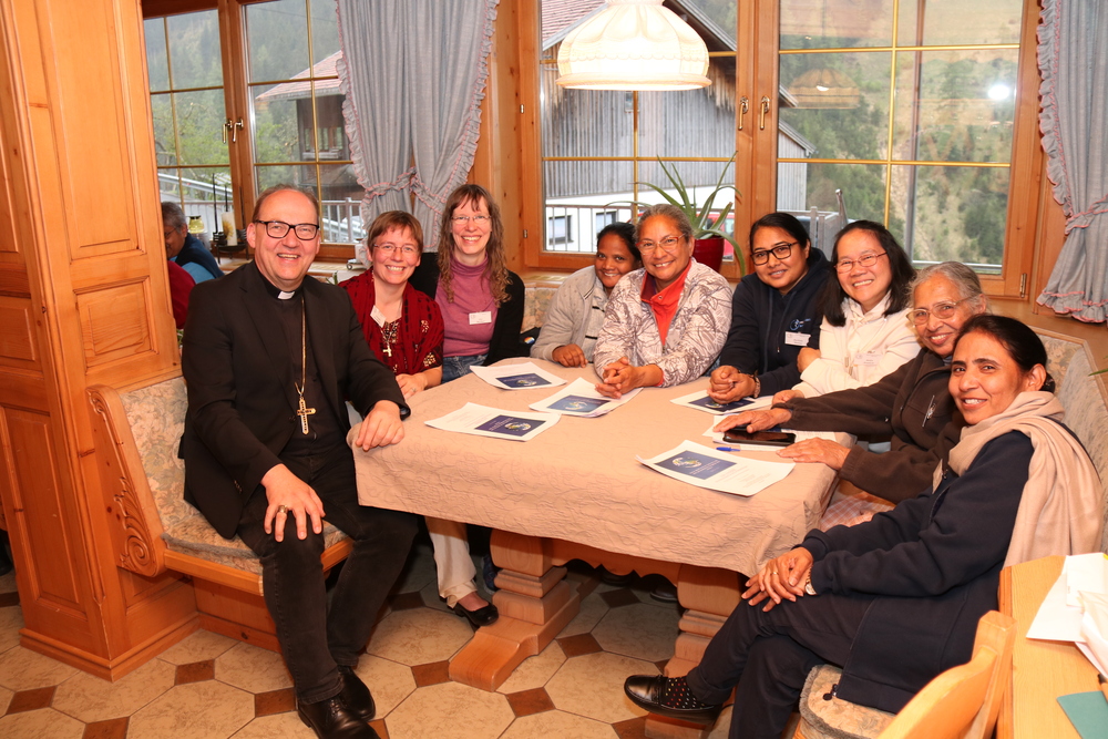 Treffen von Bischof Glettler mit Vertreterinnen der Missionsärztlichen Schwestern
