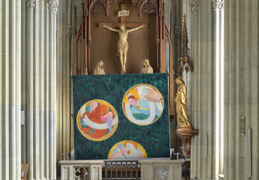 Die Künstlerin Lisa Huber gestaltete 2024 das Fastentuch für die Stiftskirche Admont. / Bernd Borchardt Die Künstlerin Lisa Huber gestaltete 2024 das Fastentuch für die Stiftskirche Admont.