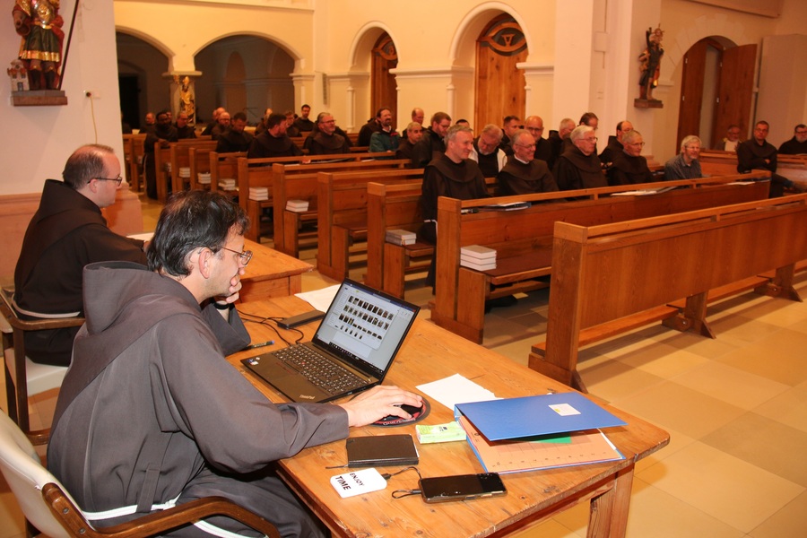 Das Kapitel der Franziskaner tagte in der Wolfgang-Kirche in Pupping. 