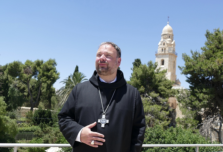 Die Jerusalemer Dormitio-Abtei versuche, eine „Hoffnungsinsel“ zu sein, betone Abt Nikodemus Schnabel im Kathpress-Interview. / Elias Ungermann Die Jerusalemer Dormitio-Abtei versuche, eine „Hoffnungsinsel“ zu sein, betone Abt Nikodemus Schnabel im Kathpress-Interview.