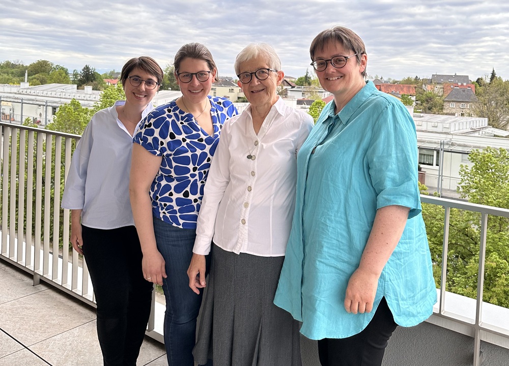 Sr. Isabelle Allmendinger, Sr. Verena Maria Haselmann, Sr. Hildegard Enzenhofer und Sr. Martina Winklehner (v.l.) bilden die neue Kommunität der Salvatorianerinnen am Linzer Froschberg.