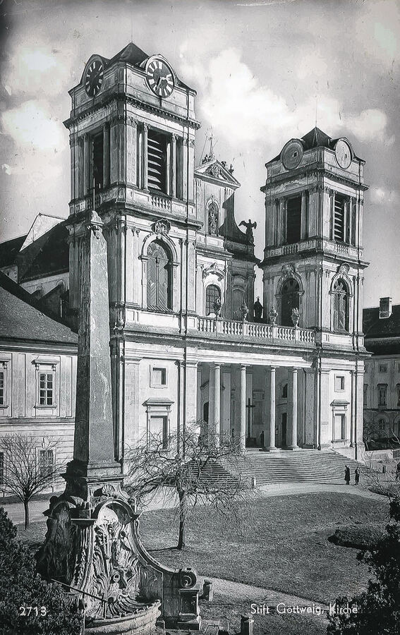 Fassade der Göttweiger Stiftskirche, / Foto: Stift Göttweig