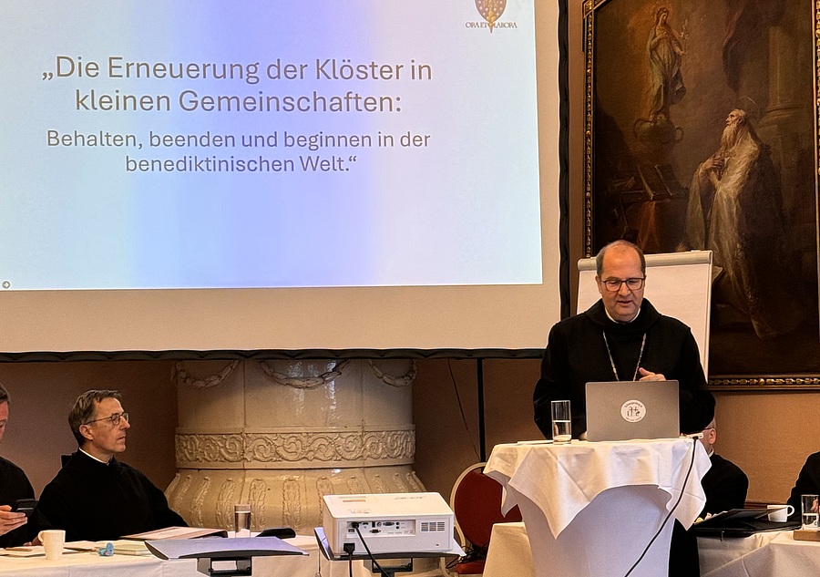 Hat selbst Erfahrung mit kleinen Gemeinschaften: Abtprimas Jeremias Schröder.