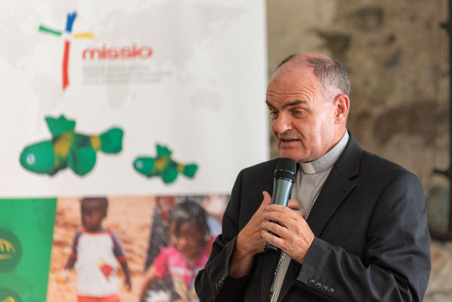 „Die Kirche betreibt nicht Mission, die Kirche ist Mission“, sagte Bischof Ivo Muser beim Missionaretreffen. / Diözese Bozen-Brixen/Thomas Ohnewein „Die Kirche betreibt nicht Mission, die Kirche ist Mission“, sagte Bischof Ivo Muser beim Missionaretreffen.