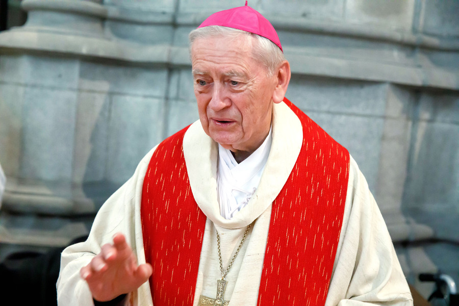 Bischof em. Ludwig Schwarz feierte am 29. Juni 2024 sowohl sein 60-jähriges Priesterjubiläum als auch seinen Abschied aus Oberösterreich.