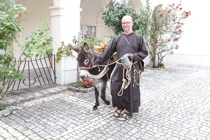 foto judt
wr.neustadt, kapuziner kloster,