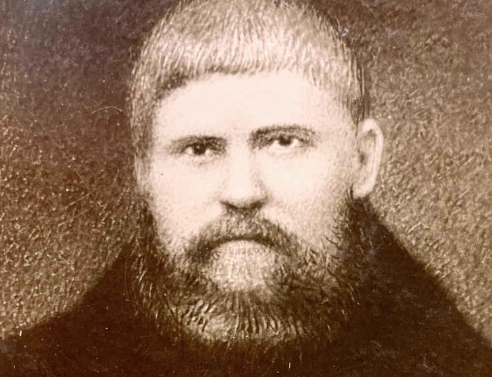 Portraitfoto Engelbert Kolland aus seiner Zeit in Damaskus / Franziskaner Hall Portraitfoto Engelbert Kolland aus seiner Zeit in Damaskus