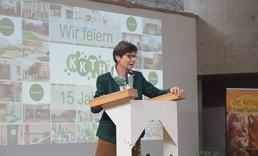 Generalsekretärin Sr. Christine Rod: 'Danke für das Einpflanzen von Glauben, Religion, Spiritualität.' / ÖOK/rs Generalsekretärin Sr. Christine Rod: 'Danke für das Einpflanzen von Glauben, Religion, Spiritualität.'