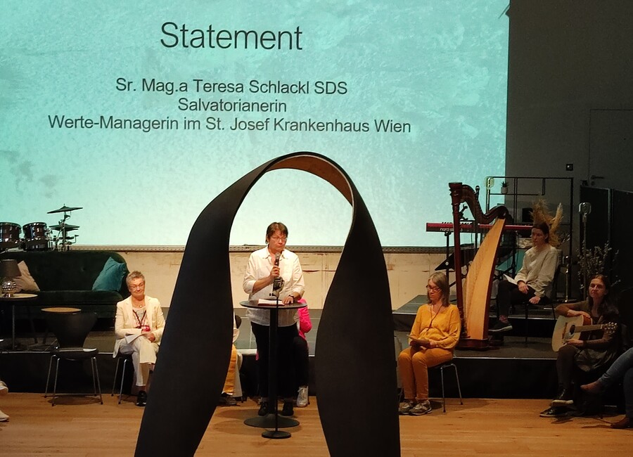 Sr. Teresa Schlackl forderte die Zulassung von Frauen zu allen Weiheämtern. / kfbö Sr. Teresa Schlackl forderte die Zulassung von Frauen zu allen Weiheämtern.