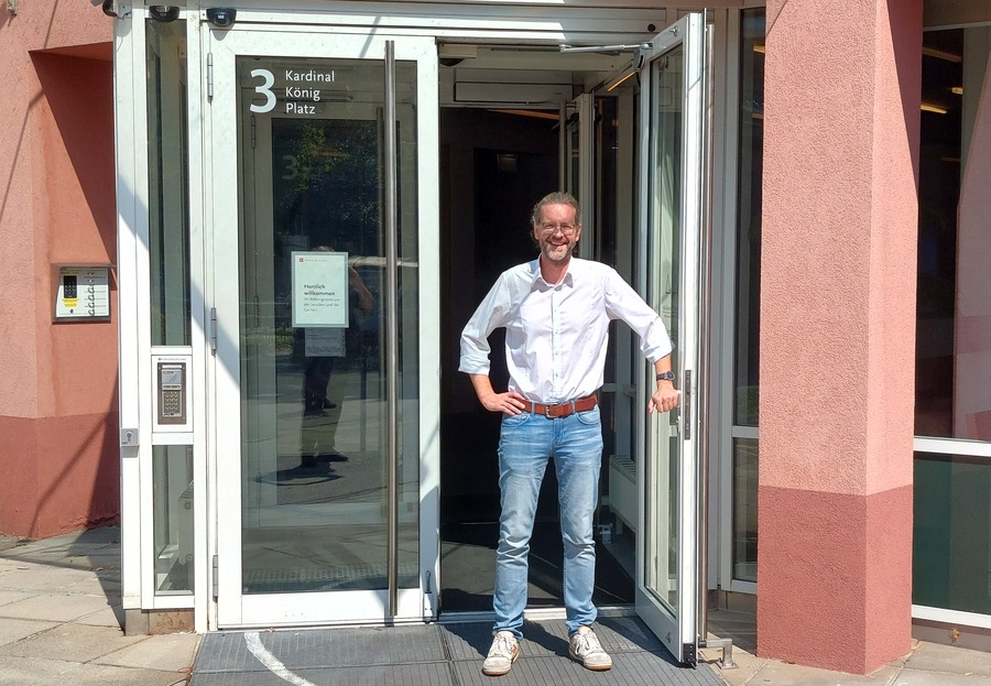 P. Helmut Schumacher ist seit Anfang Juli 2024 der neue Direktor des Wiener Kardinal König Hauses.