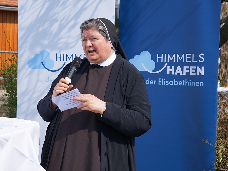 „Mit der Himmelshafen Care können wir künftig jene unterstützen, die am dringendsten auf Hilfe angewiesen sind“, freut sich Generaloberin Sr. Bonaventura Holzmann über die neue Einrichtung.                     