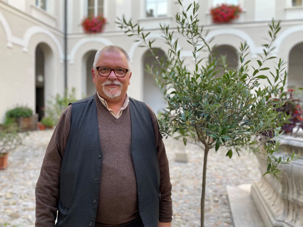 P. Jens Petzold