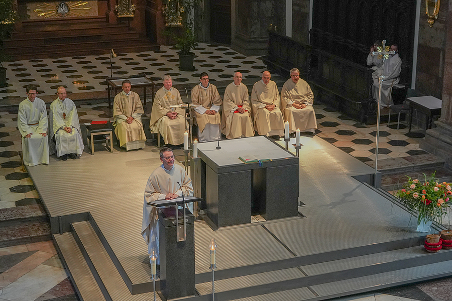 Das Ignatiusfest der Innsbrucker Jesuiten am 31. Juli 2025 stand diesmal ganz im Zeichen des Abschieds des langjährigen Rektors P. Christian Marte.