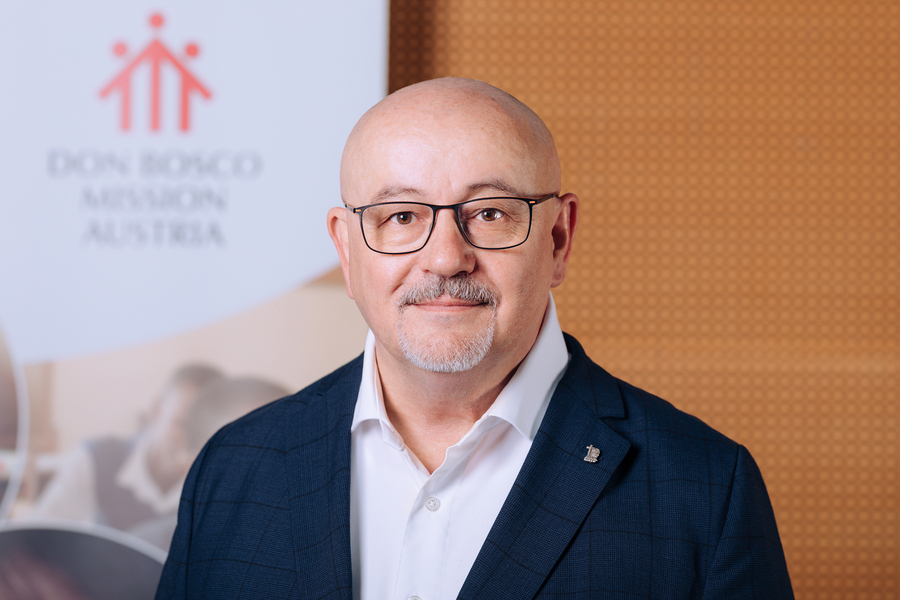 Br. Günter Mayer bezeichnete Armut als einen der Hauptgründe für Kinderarbeit.