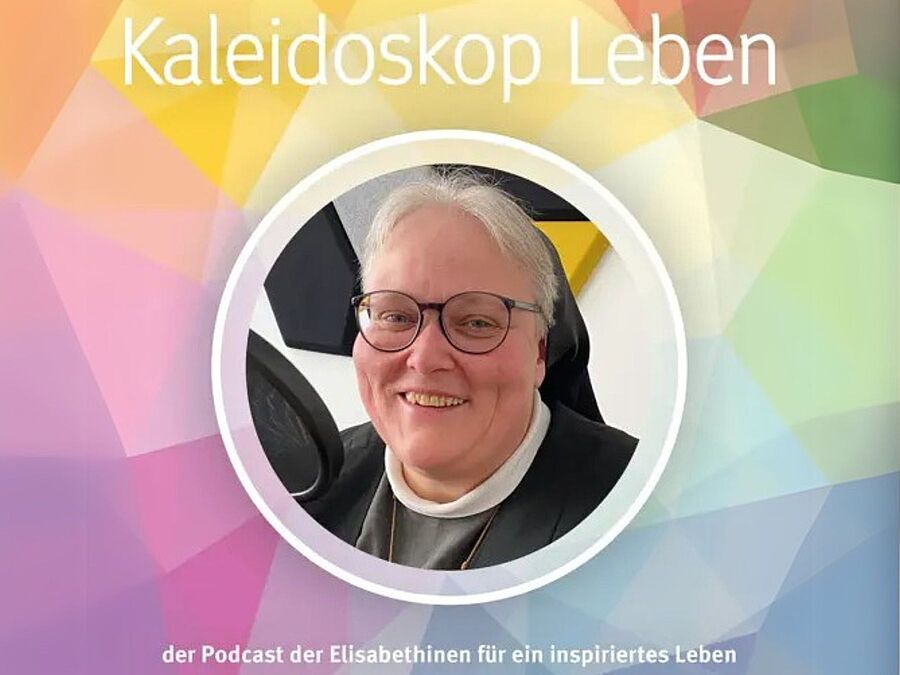 Sr. Johanna Pobitzer, Generalökonomin und Generalsekretärin der Franziskanerinnen von Vöcklabruck ist in der aktuellen Episode von „Kaleidoskop Leben“, dem Podcast der Elisabethinen, zu Gast.